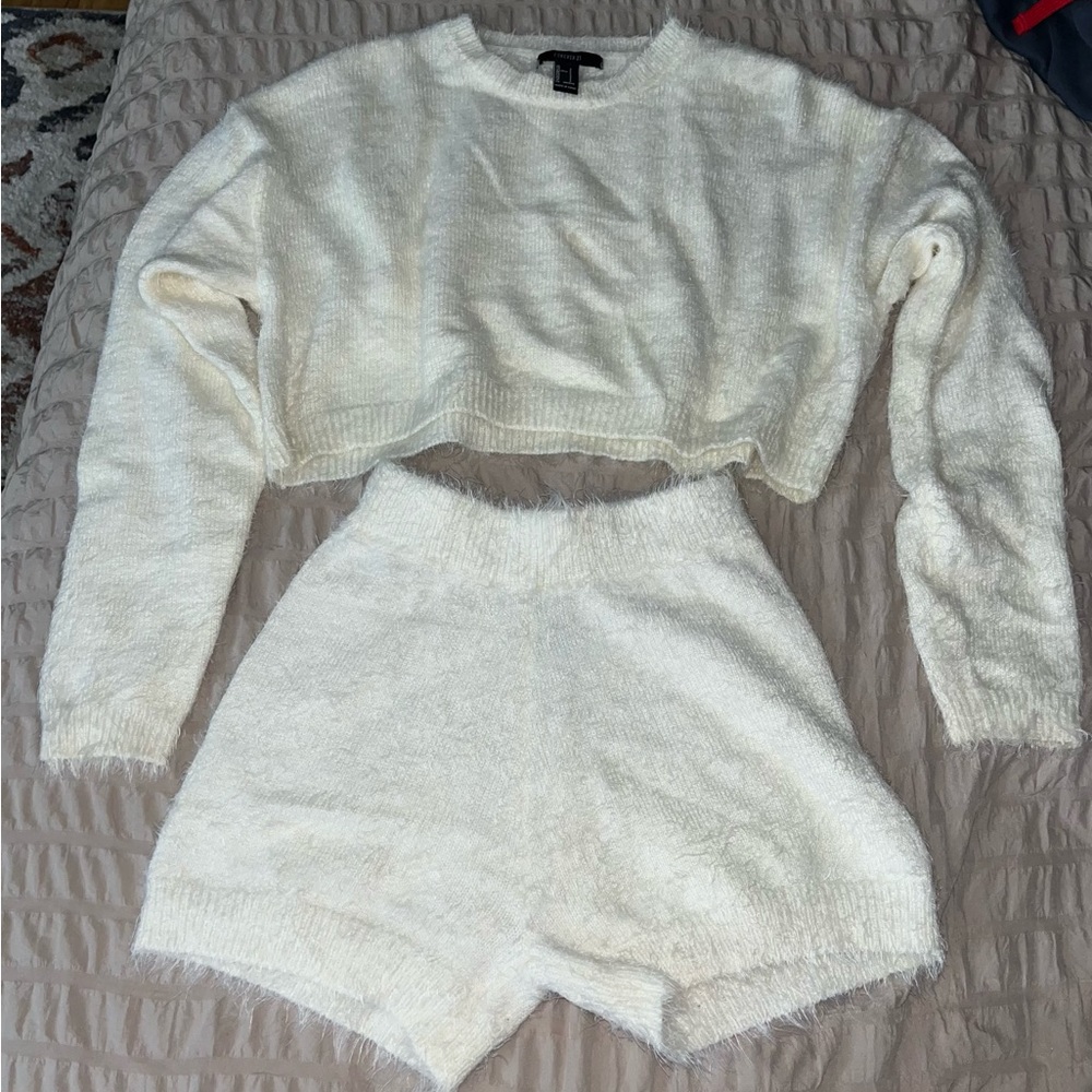Matching set forever 21